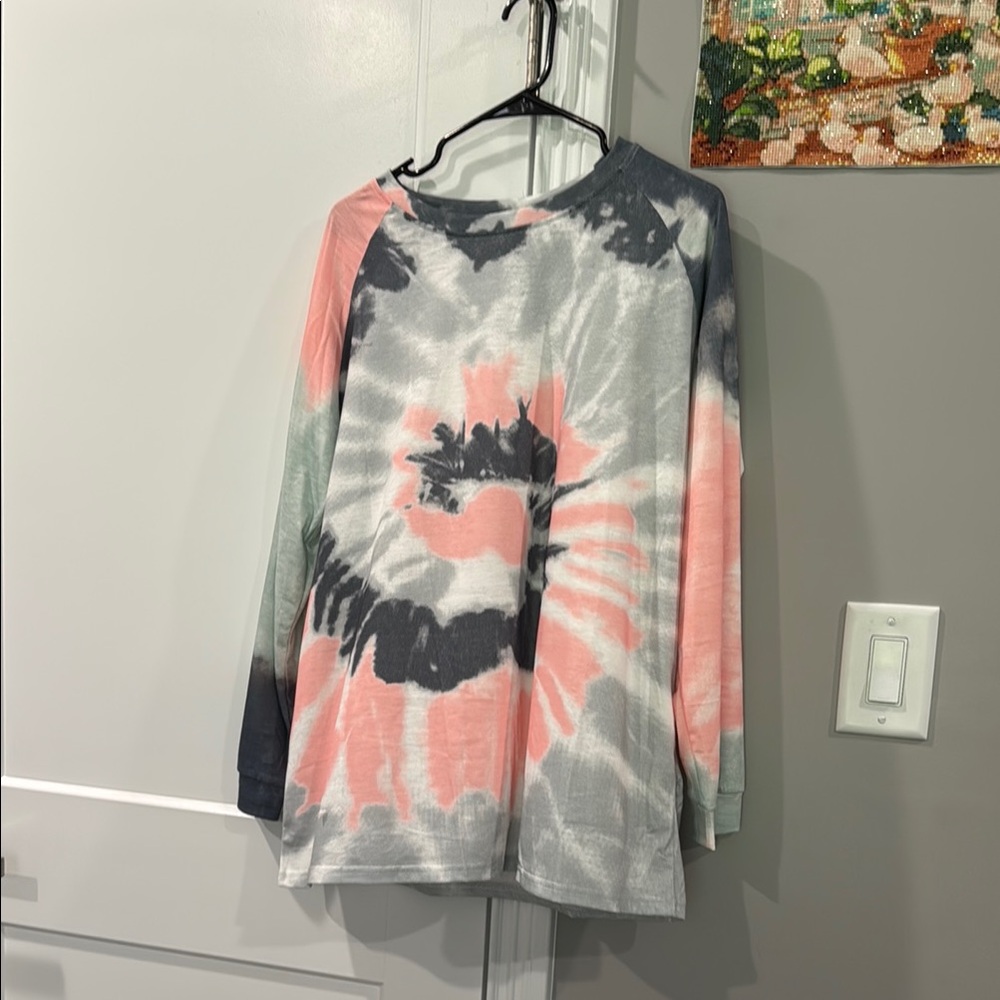 Printed Tie-Dye Long Sleeve Shirt